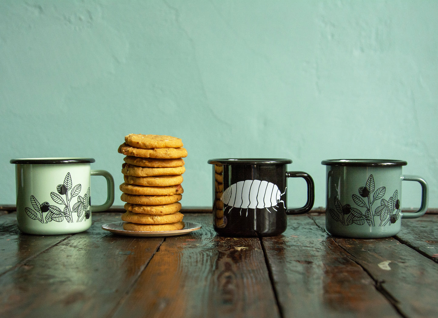 "Assel-Tassel" Emaille Tasse in schwarz