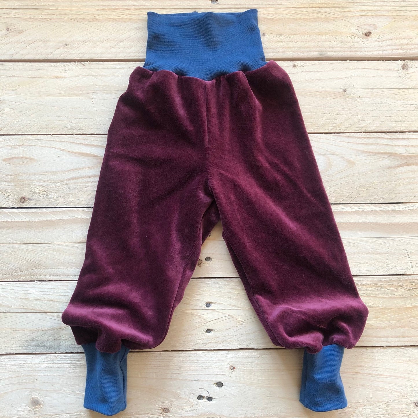 Kinder Nickihose in berry / atlantic blue 122