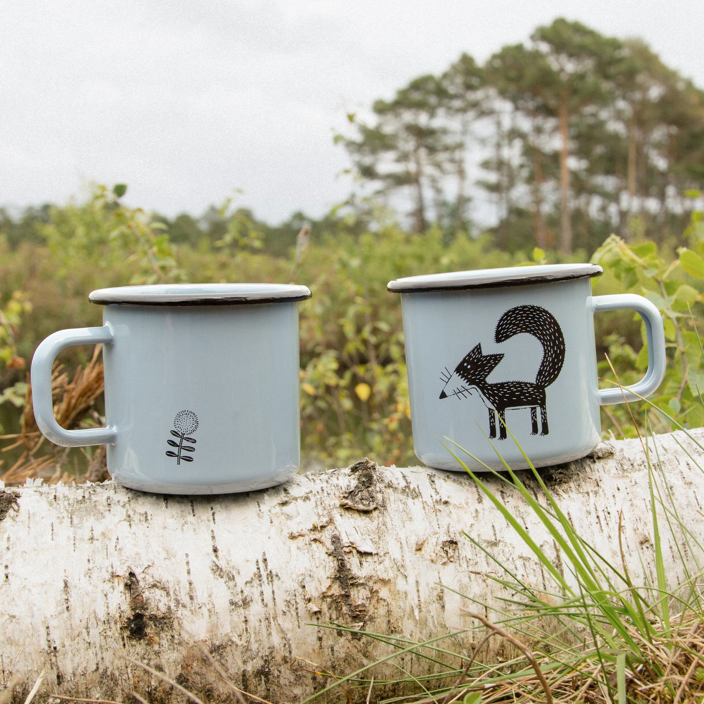 Franzi Fuchs Emaille Tasse in dusty blue