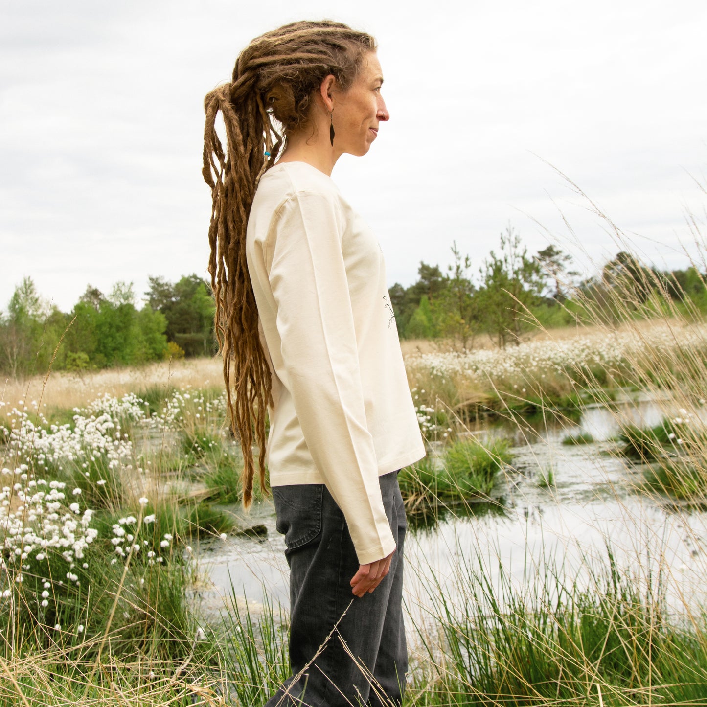 Erle mit Elster Langarmshirt in natural raw XS-XXL