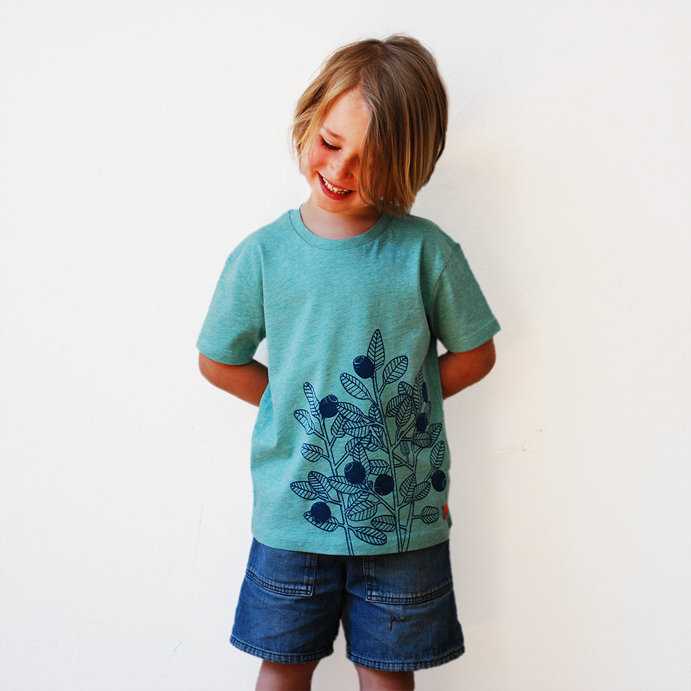 Blaubeer T-Shirt in mid heather green 98-128