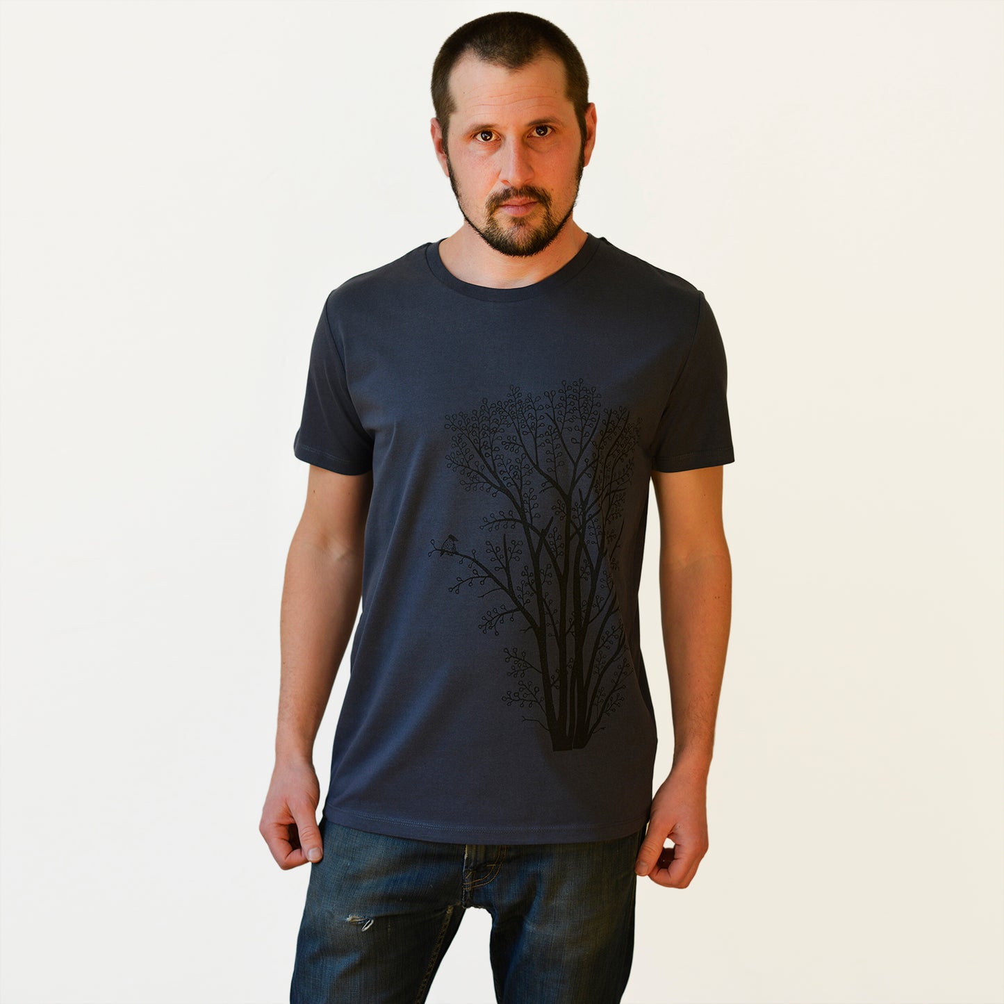Erle mit Elster T-Shirt in india ink grey XS-XXL