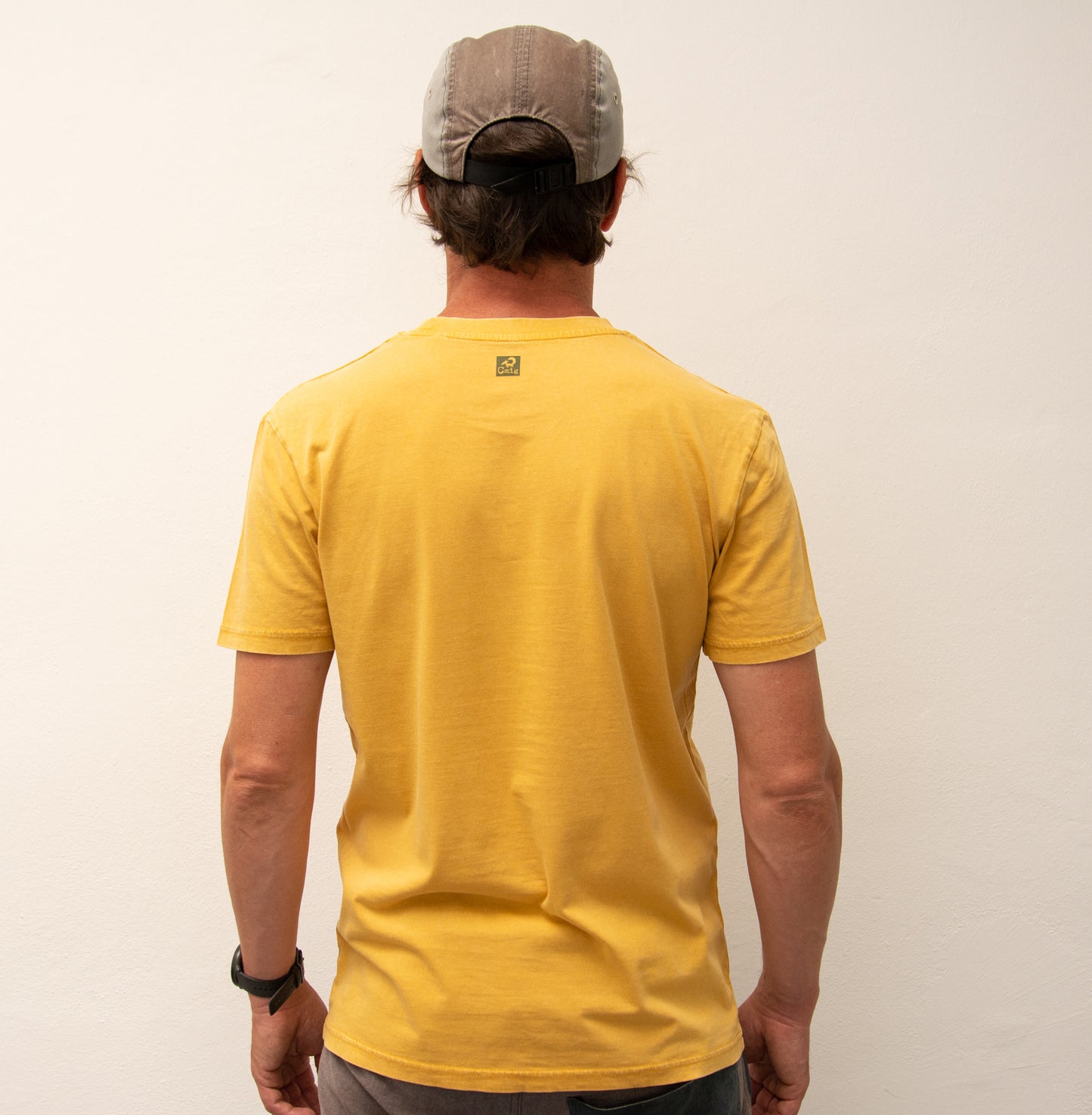 Unikat Tanne T-Shirt in Gr. dyed Gold Ochre XS