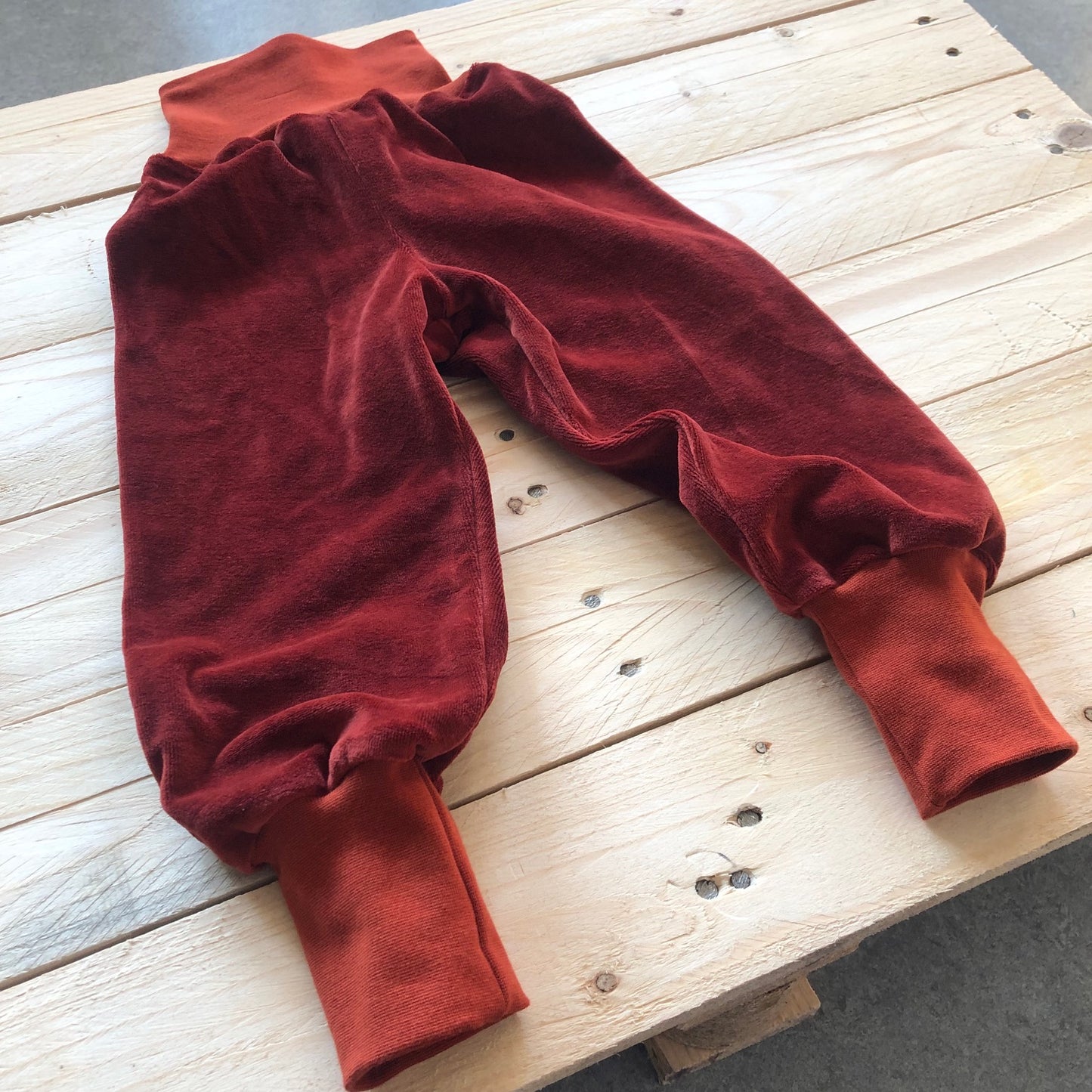 Baby Nickihose in rost / rostrot 80/86