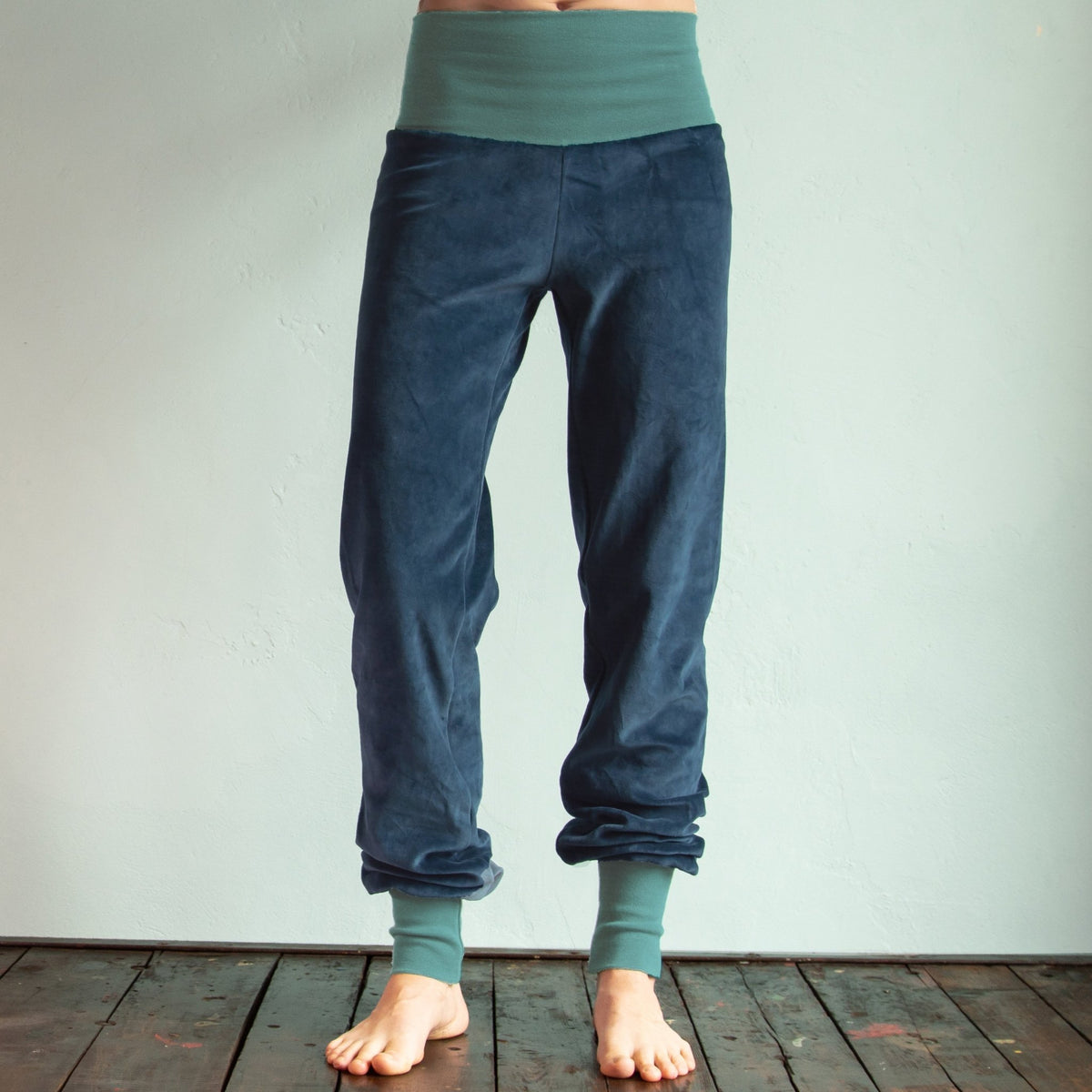 Bio Yogahose aus Nicki in blau / seagreen M, L