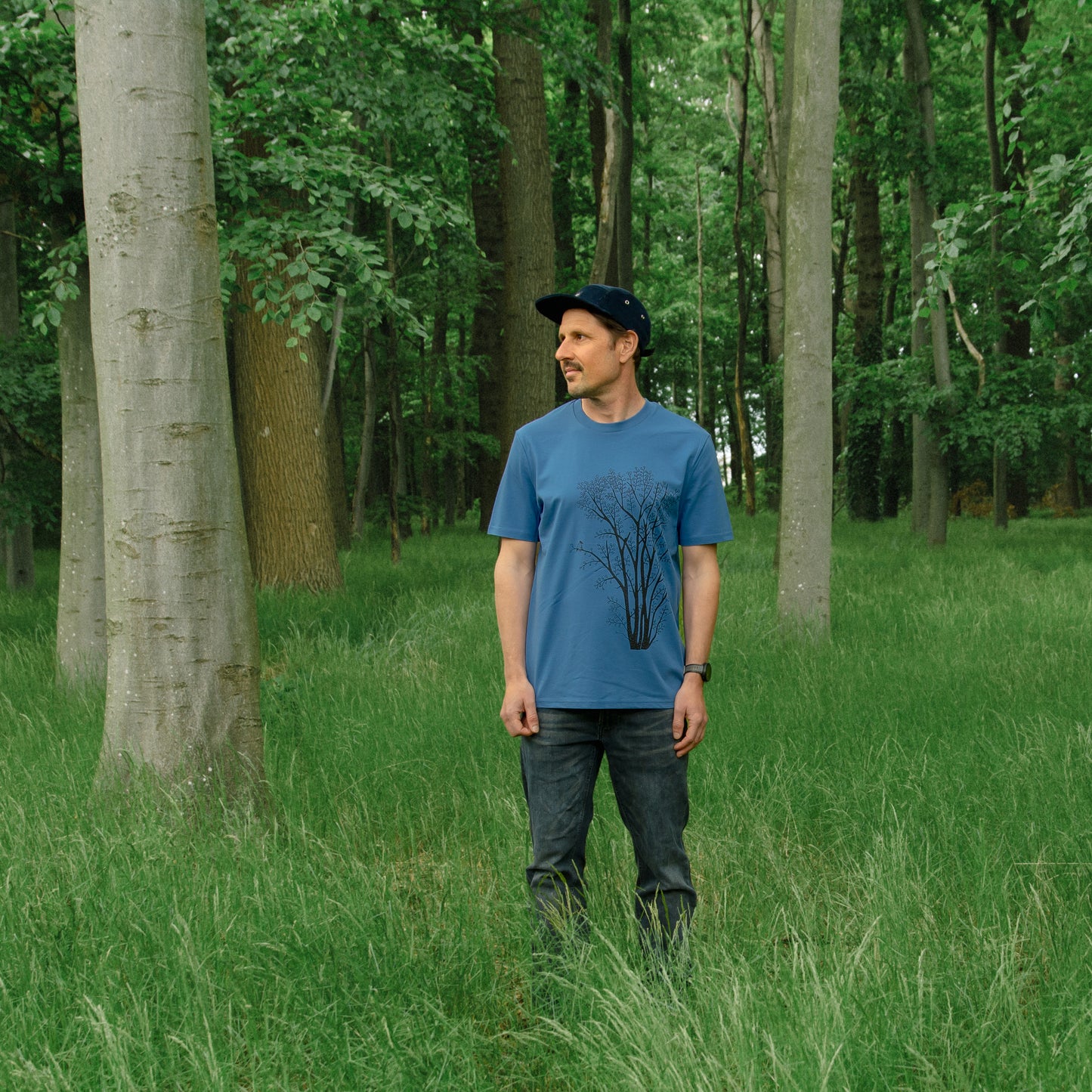 Erle mit Elster T-Shirt in mindful blue XS-M