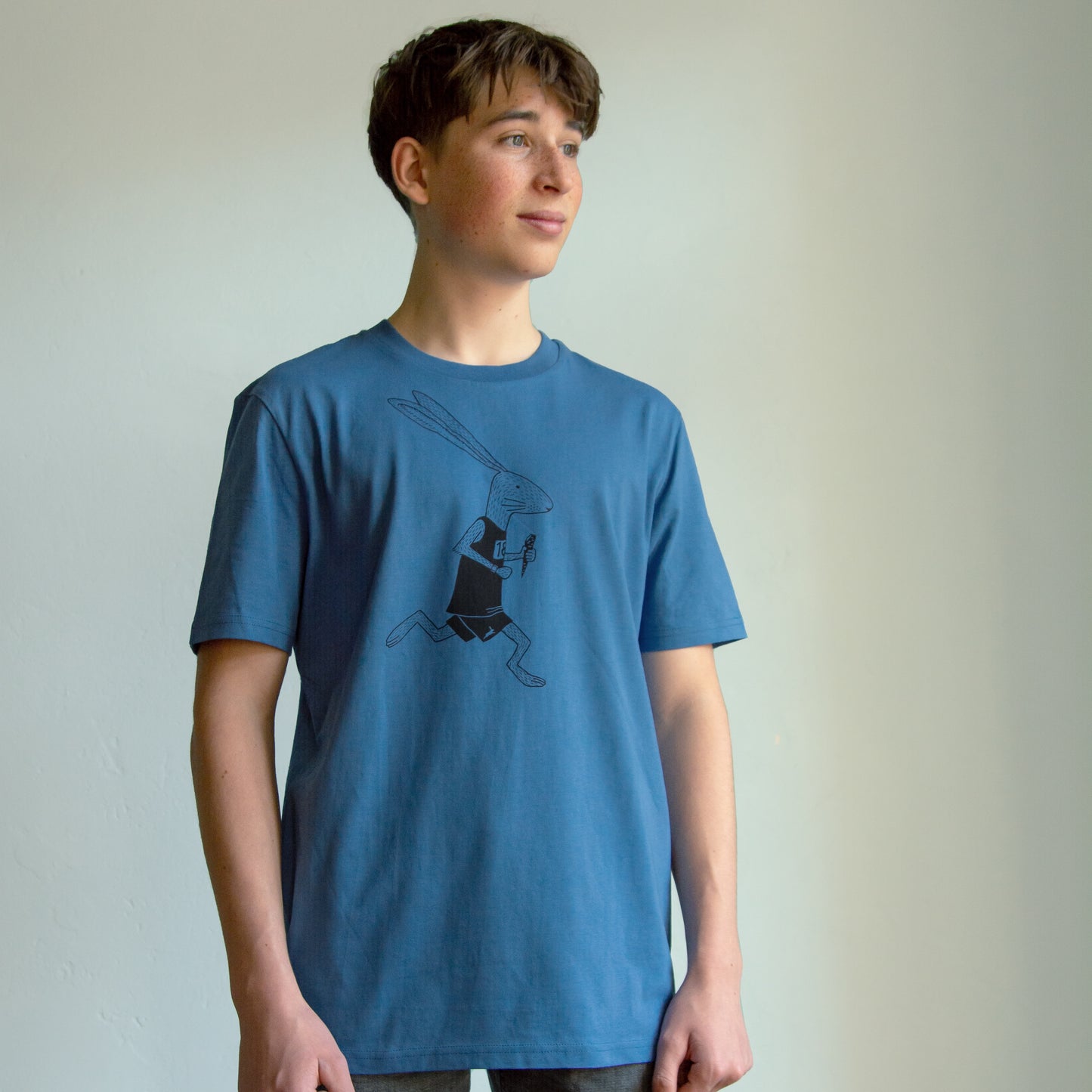 Laufhase T-Shirt unisex in mindful blue