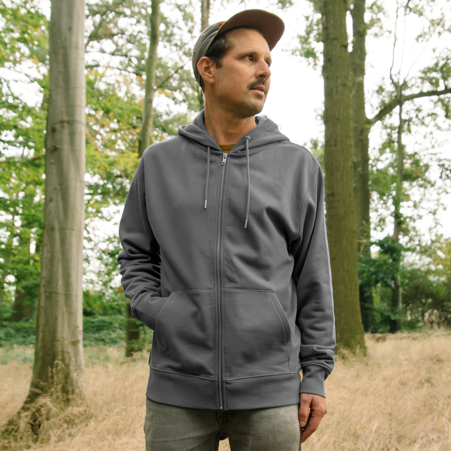 Erle mit Elster Kapuzenjacke unisex in anthracite XXS-XXL