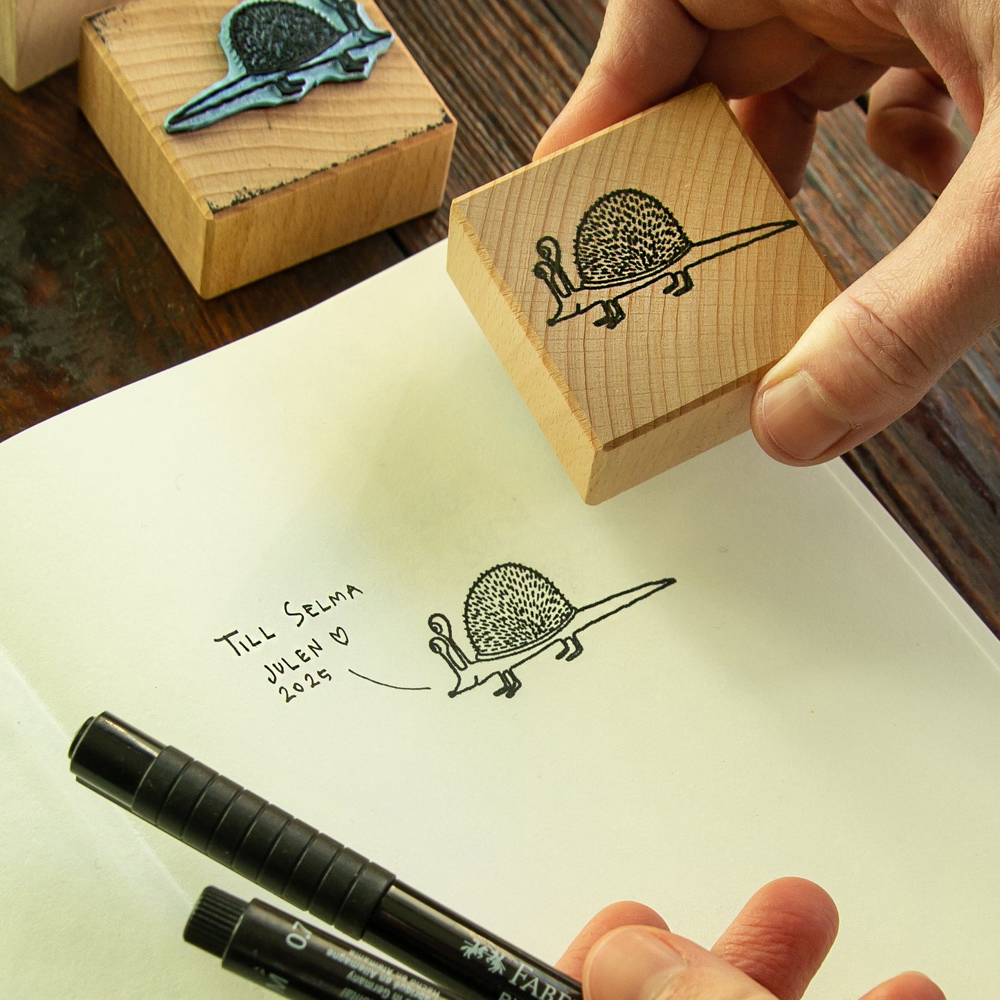 B-Ware Stempel 2er-Set aus Buchenholz Laufhase & Schnigel