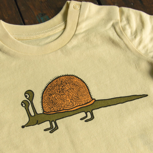 Schnigel T-Shirt in butter yellow