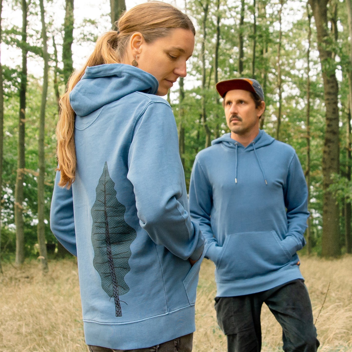 Tanne Hoodie unisex in blau S