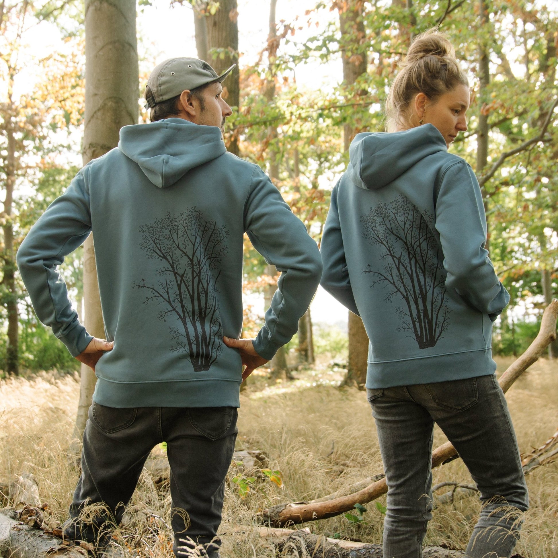 Kapuzenjacke Damen und Herren mit handbedrucktem Baum-Motiv in Stargazer
