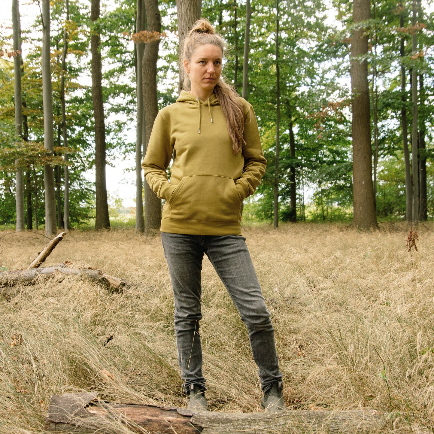 Reisewiesel Hoodie unisex in olive oil XS, S