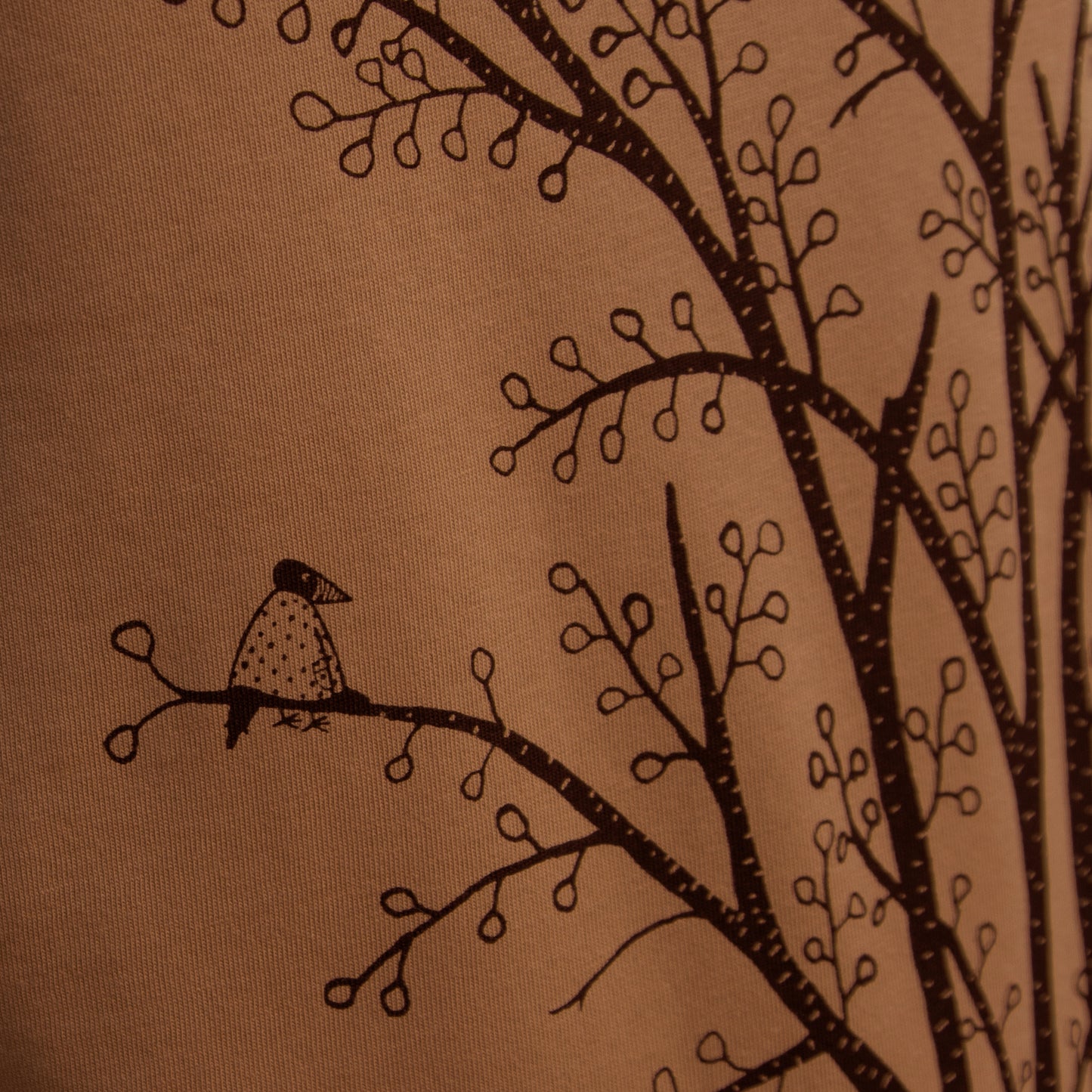 Erle mit Elster T-Shirt in caramel