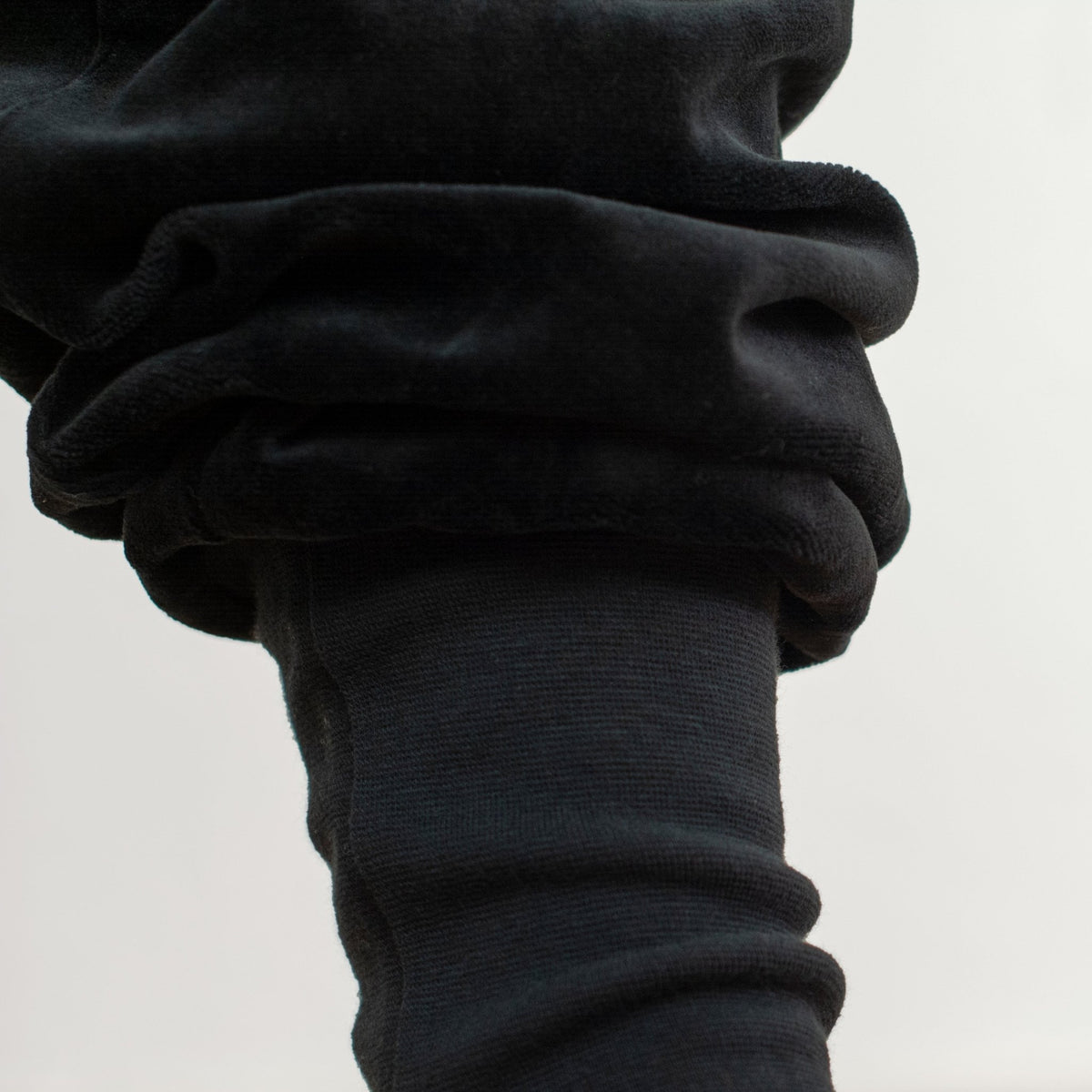 Bio Yogahose aus Nicki in schwarz