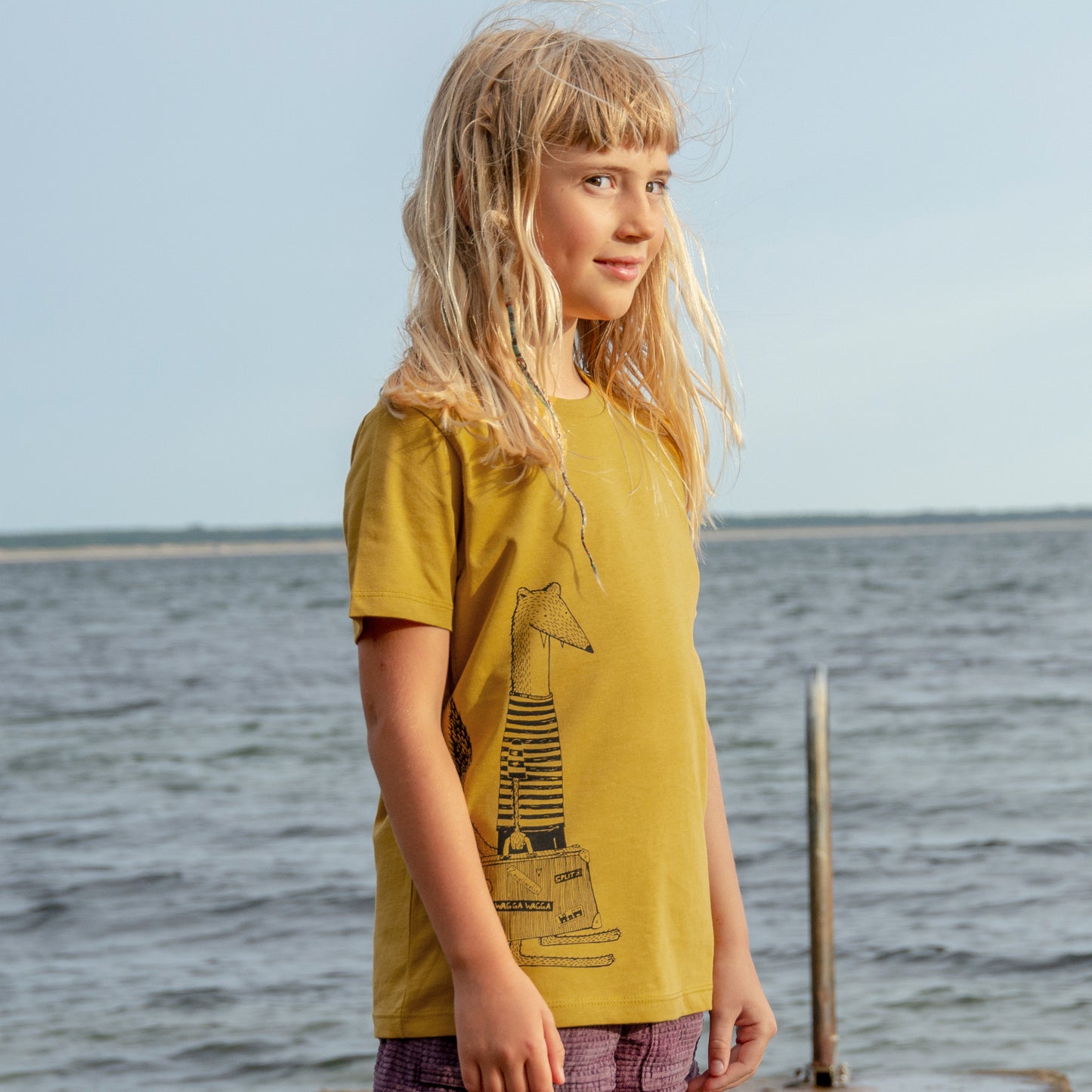 Reisewiesel T-Shirt in ochre