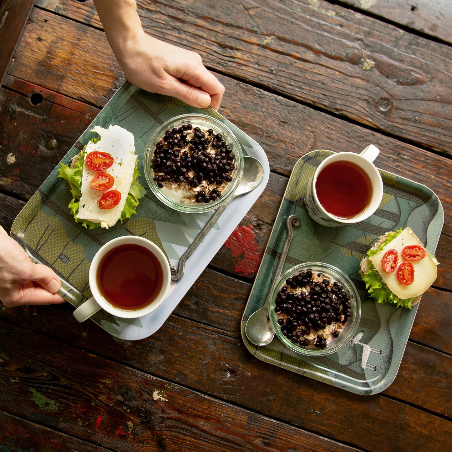 Waldboden & Baumwipfel, 2er Set kleine Tabletts 27x20cm