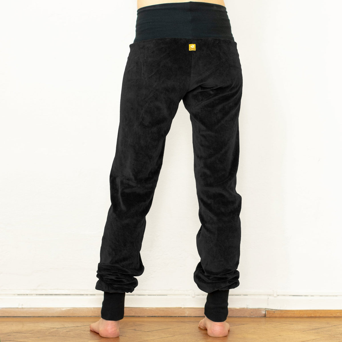 Bio Yogahose aus Nicki in schwarz