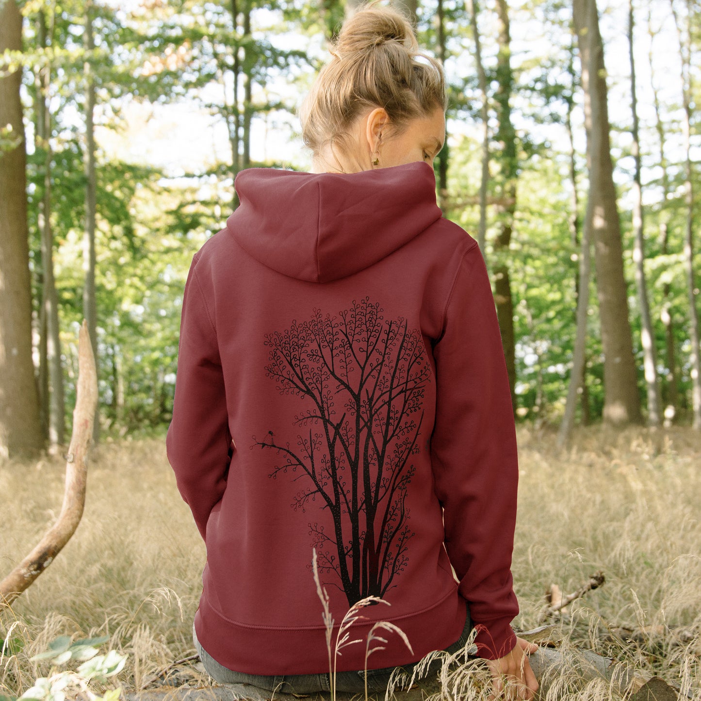 Erle mit Elster Kapuzenjacke unisex in burgundy XXS-XXL